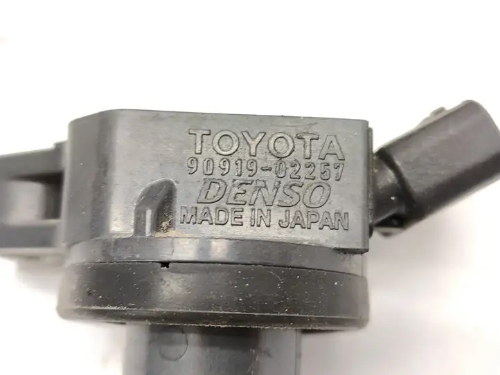 Toyota Yaris (2012 - 2014) 9091902257 Катушка зажигания — фото 4