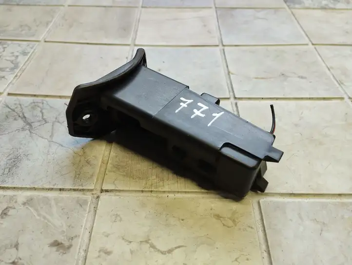 Chevrolet Captiva (2006 - 2011) 96876103 Замок крышки топливного бака — фото 3