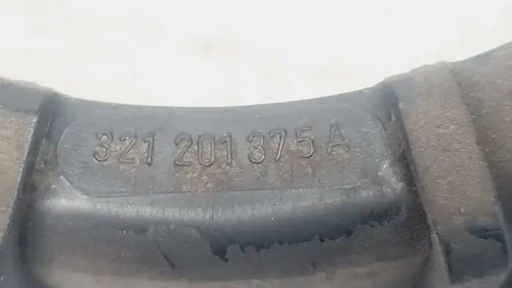 Volkswagen Bora (1998 - 2005) 321201375A Гайка топливного насоса — фото 3