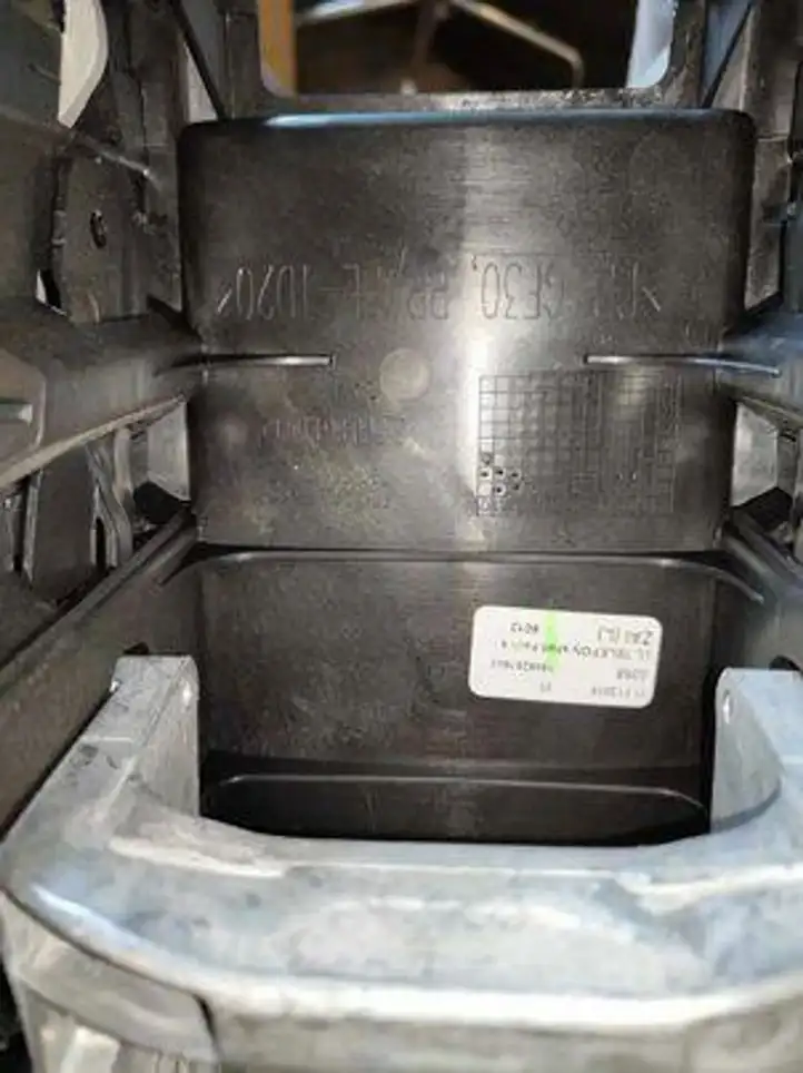 Volkswagen Golf VII (2013 - 2019) 5G0864251J Ящик центральной консоли — фото 5