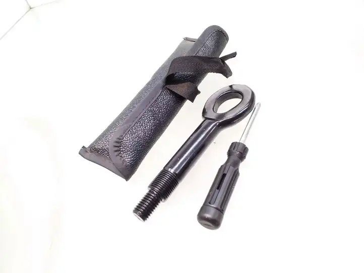 Chevrolet Captiva (2013 - 2016)   Петля вытягивания