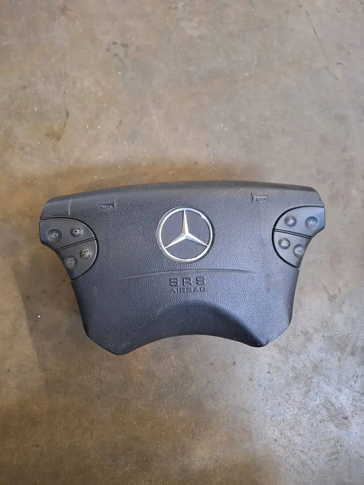 Mercedes-Benz E W210 (1995 - 2002) YP2L511DHSL Подушка безопасности руля — фото 1