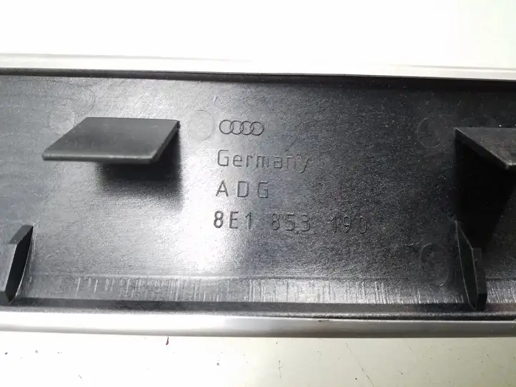 Audi A4 S4 B7 8E 8H (2004 - 2009) 8E1853190 Декоративная планка — фото 3