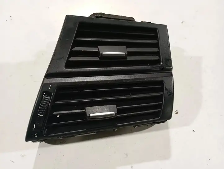 BMW X5 E70 (2006 - 2013) 9227768 Боковой воздушный дефлектор — фото 1