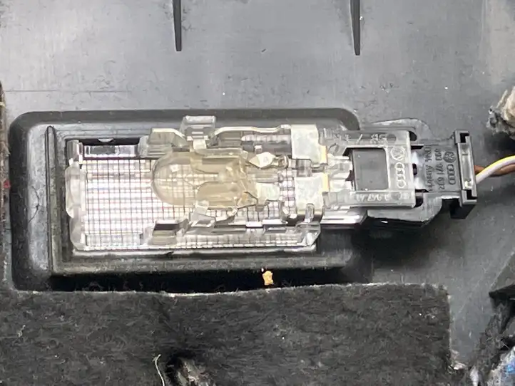Audi A6 S6 C6 4F (2004 - 2008) 4F1857035CB Вещевой ящик — фото 10