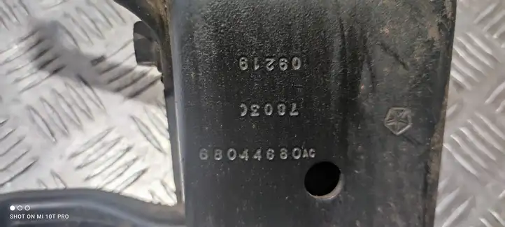 Jeep Grand Cherokee (2010 - 2021) 68044680 Комплект буксировочного крюка — фото 2