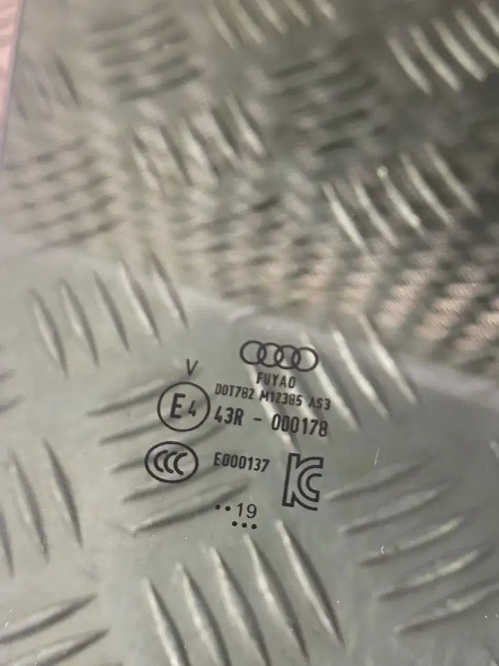Audi A6 C7 (2014 - 2018) 4K9845206A Стекло задней двери — фото 4