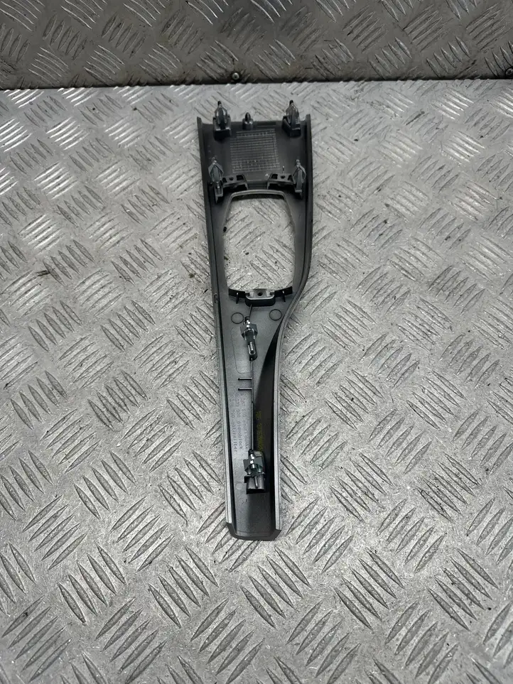 BMW 3 F30 F35 F31 (2012 - 2018) 9287910 Другая деталь консоли (туннеля) — фото 2