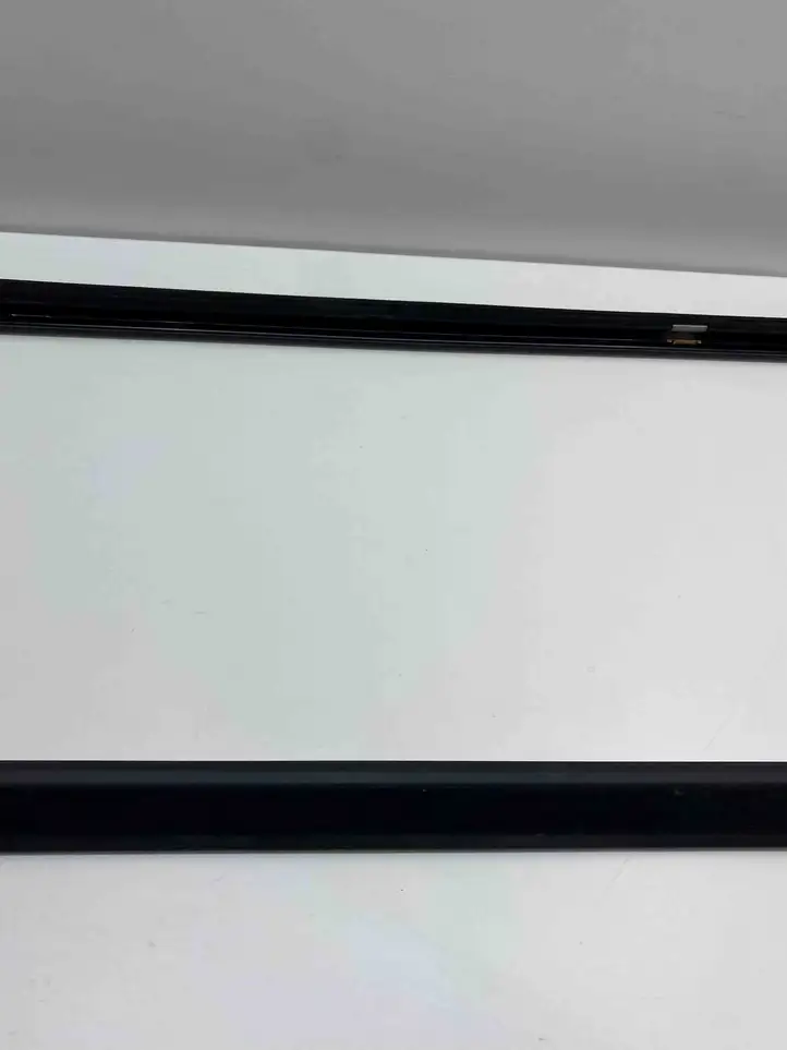 Mercedes-Benz SL R230 (2001 - 2012) 2307200124 Накладка стекла передней двери — фото 10