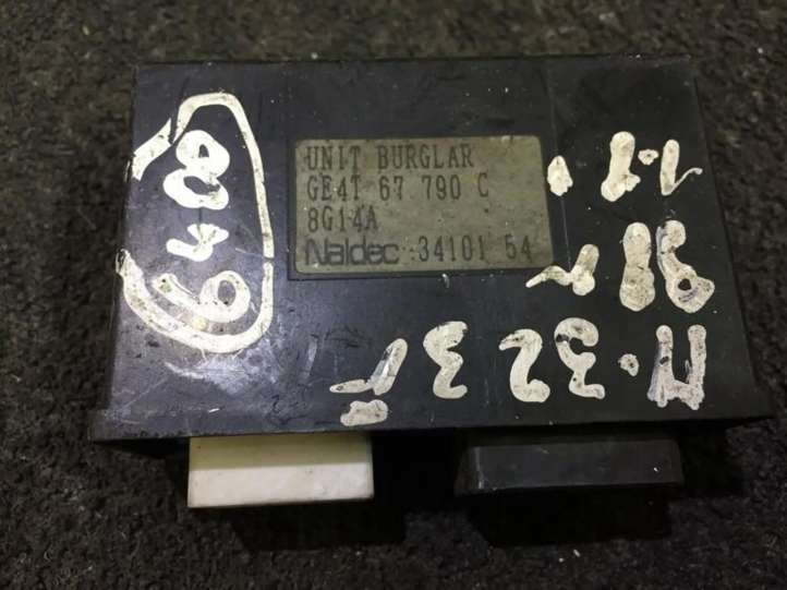 ge4t67790c Mazda 323 F Signalizacijos valdymo blokas