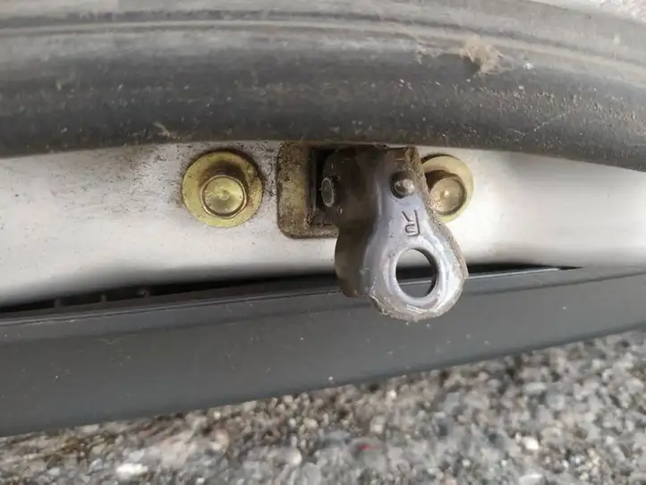 Honda Stream (2000 - 2003) Ограничитель задней двери — фото 3