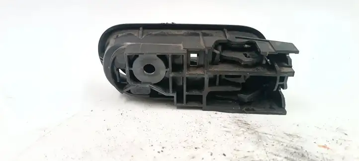 Mazda 2 (2007 - 2010) Внутренняя ручка двери — фото 2