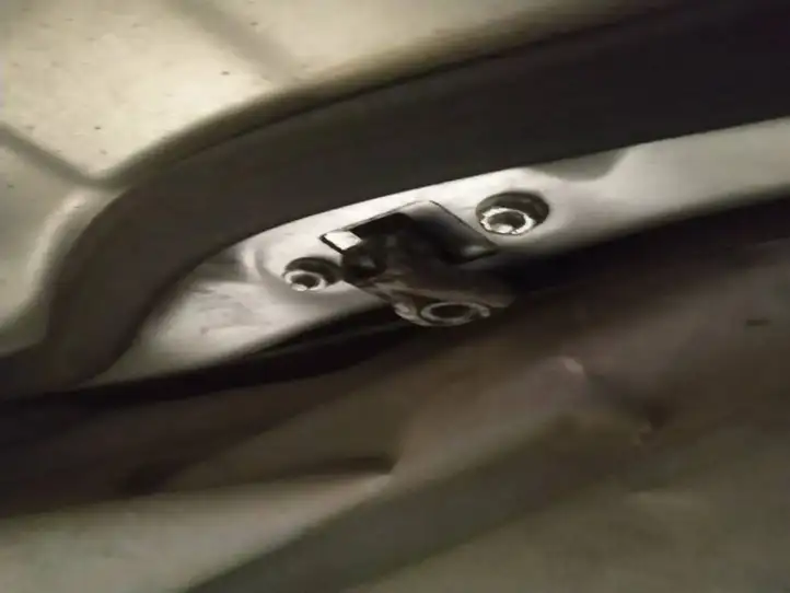 Toyota Corolla Verso AR10 (2004 - 2009) Ограничитель двери — фото 2