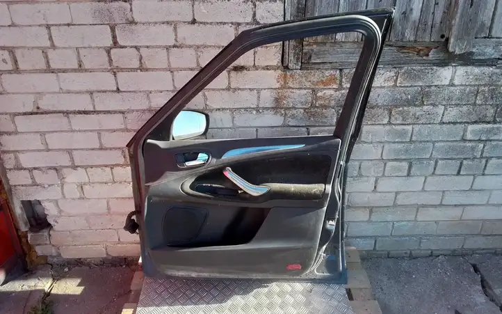 Ford S-MAX (2006 - 2010) Дверь — фото 4