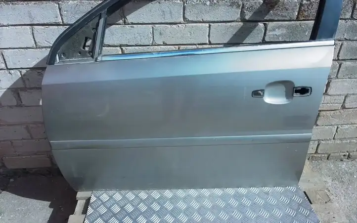 Opel Vectra C (2002 - 2005) Дверь — фото 2