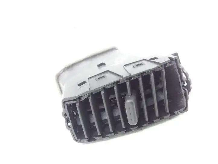 Nissan Micra (2003 - 2007) 68750AX600 Боковой воздушный дефлектор — фото 2