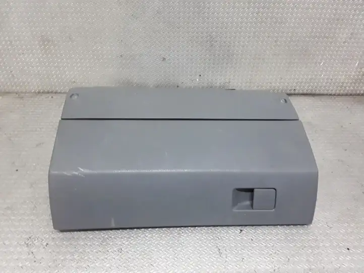 Skoda Fabia Mk1 (6Y) (1999 - 2007) 6Y1857097T Бардачок в сборе — фото 1