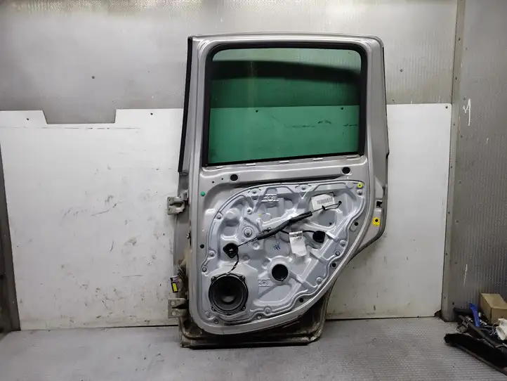 Fiat Idea (2003 - 2016) Задняя дверь — фото 2