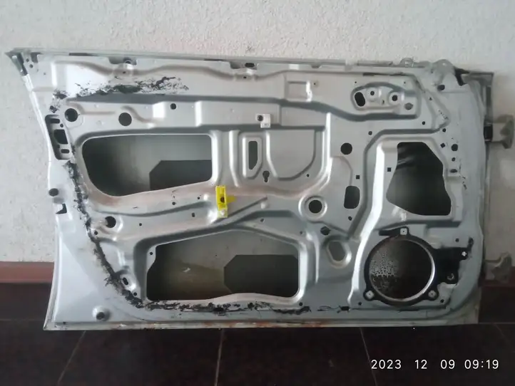 Subaru Legacy (2003 - 2009) Дверь — фото 3