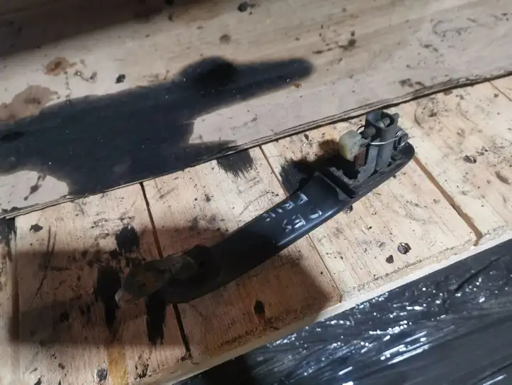 Ford Galaxy (2000 - 2006)   Наружная ручка