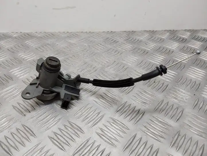 Audi A3/S3 8P (2008 - 2013) 8E0827573D Замок крышки багажника — фото 1