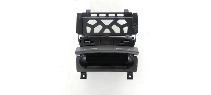 Audi A3/S3 8P (2004 - 2008) 8P0857951 Передняя пепельница — фото 3