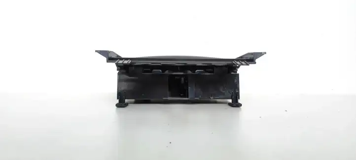 Audi A3/S3 8P (2004 - 2008) 8P0857951 Передняя пепельница — фото 5