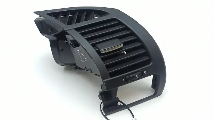 BMW Z4 E85 E86 (2002 - 2008) 7025632 Боковой воздушный дефлектор — фото 5