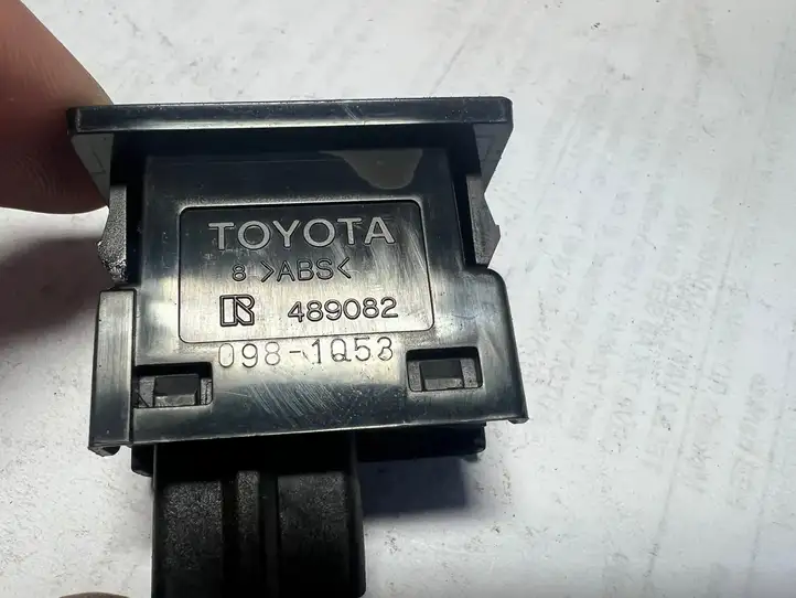 Toyota Corolla E120 E130 (2004 - 2007) 0981053 Включатель центрального замка — фото 3