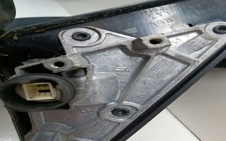 BMW 3 E92 E93 (2005 - 2014) 7208146 Боковое зеркало с электроприводом — фото 4
