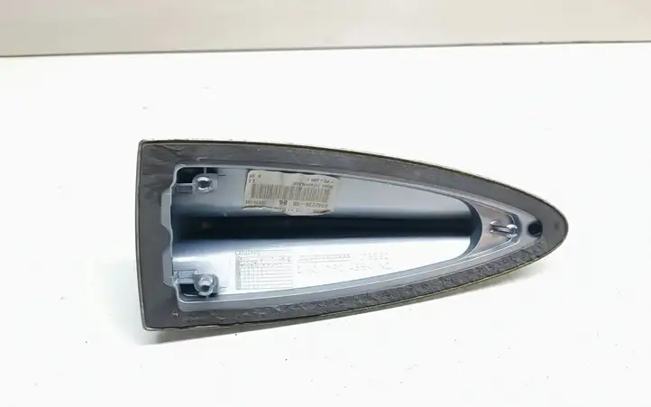 BMW 3 E90 E91 (2005 - 2012) 6942239 Крышка GPS-антенны — фото 3