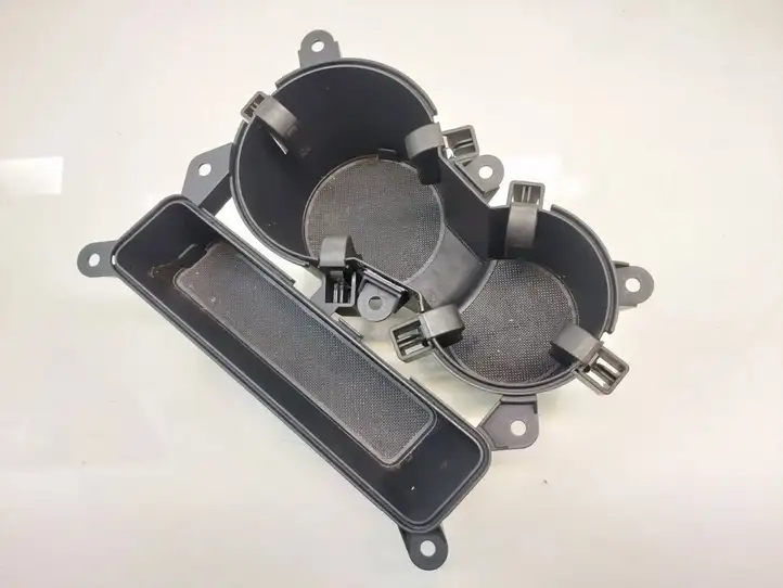Audi A4 S4 B8 8K (2007 - 2011) 8K0862533 Подстаканник — фото 1