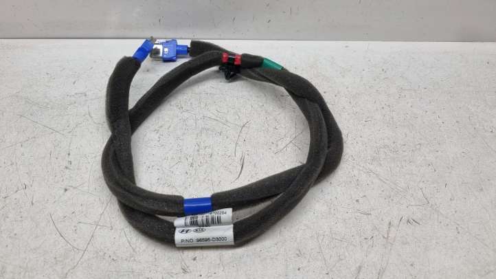 96595D3000 Hyundai Tucson TL USB jungtis