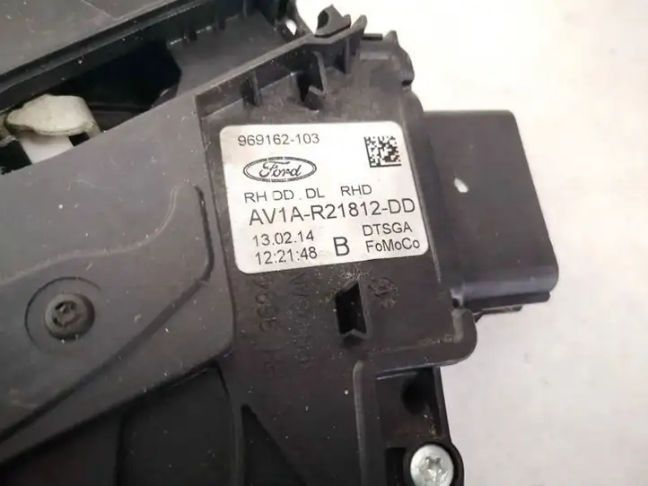 Ford B-MAX (2012 - 2018) av1ar21812dd Замок передней двери — фото 2