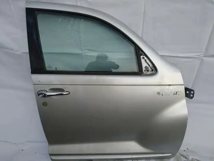 Chrysler PT Cruiser (2000 - 2010) sidabrine Дверь — фото 1