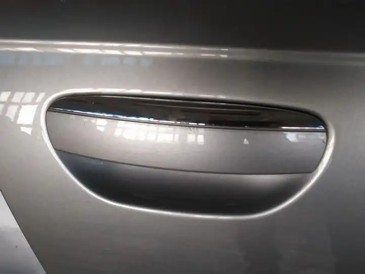 Audi A6 S6 C6 4F (2004 - 2008) Наружная ручка двери — фото 1