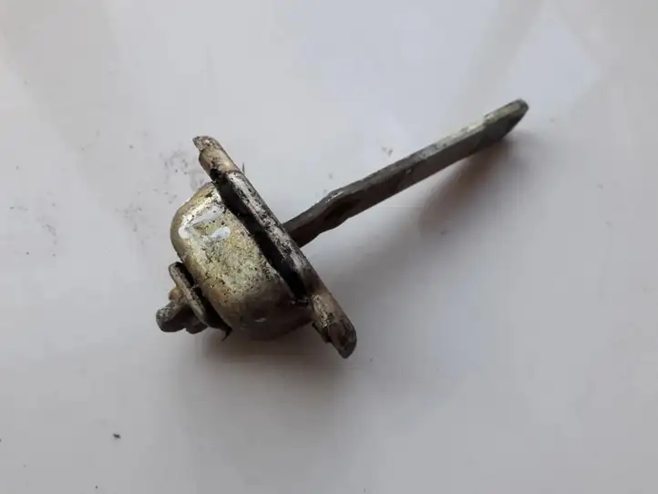 Volkswagen Sharan (2000 - 2003) 7M0837249 Ограничитель двери — фото 1