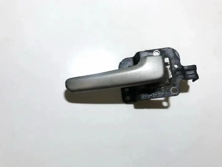 Honda Civic (2001 - 2005) Внутренняя ручка двери — фото 1