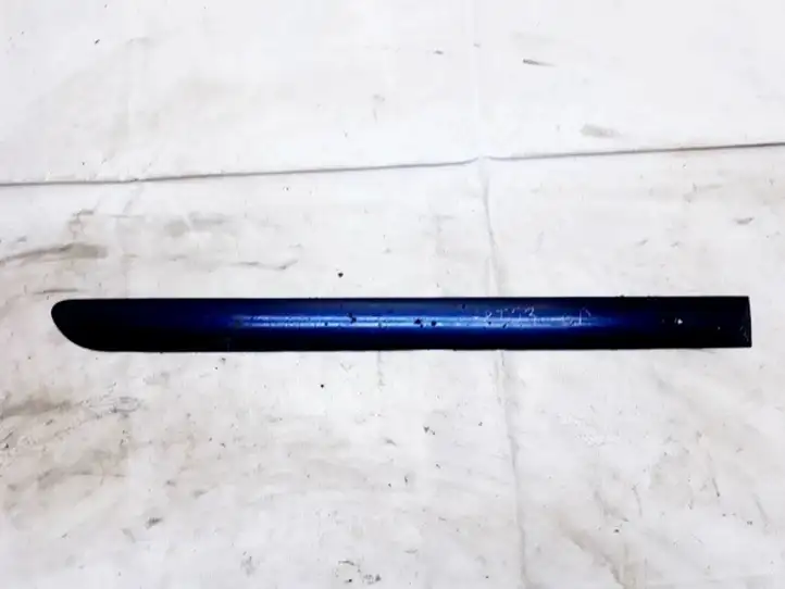 Toyota Corolla Verso E121 (2001 - 2004) 7574113160 Молдинги задней двери — фото 1