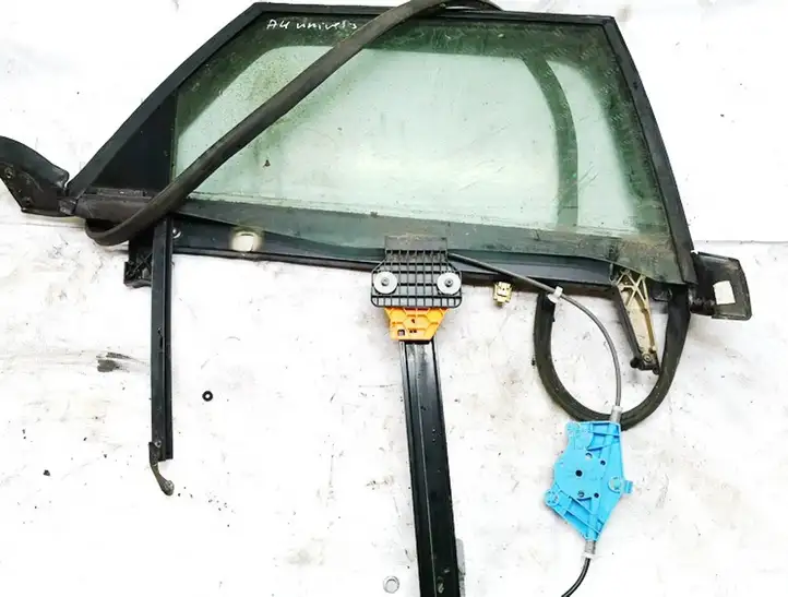 Audi A4 S4 B6 8E 8H (2000 - 2006) Рамка дверного стекла задней двери — фото 1