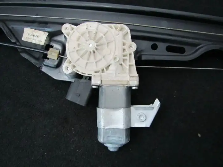 BMW 5 E60 E61 (2004 - 2010) 6922319 Стеклоподъемник задней двери — фото 1