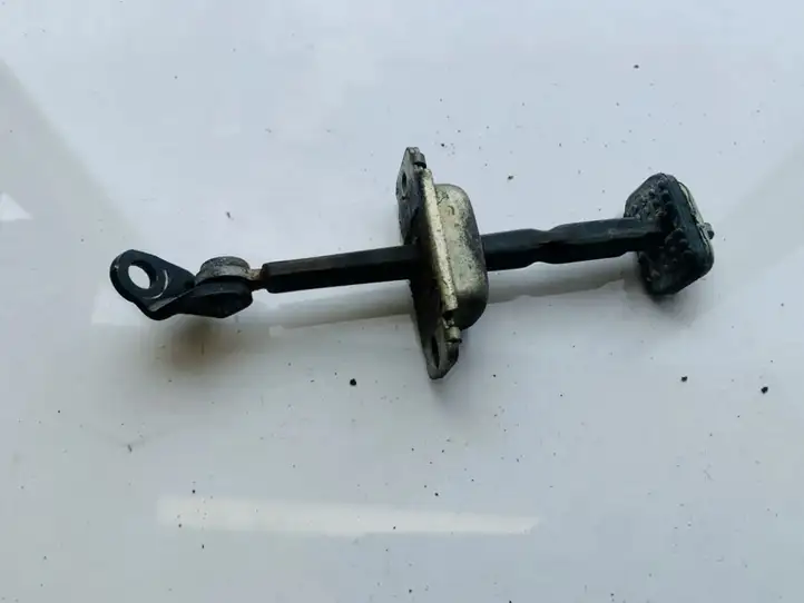 Honda Accord (1999 - 2002) Ограничитель задней двери — фото 1