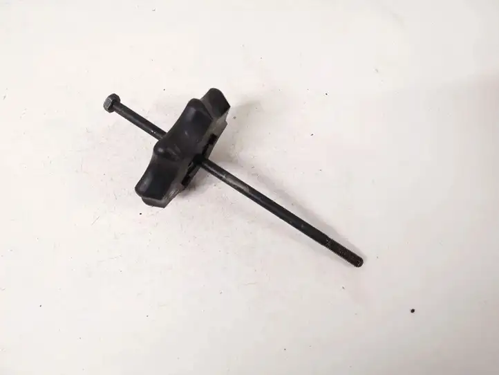 Audi TT Mk1 (2003 - 2006) 8n0803899 Болт крепления запасного колеса — фото 1