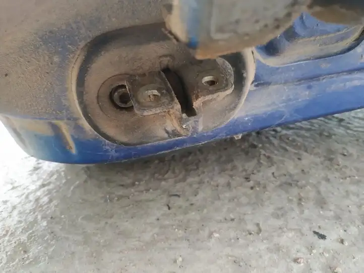 Fiat Punto (188) (1999 - 2010) Ограничитель задней двери — фото 2