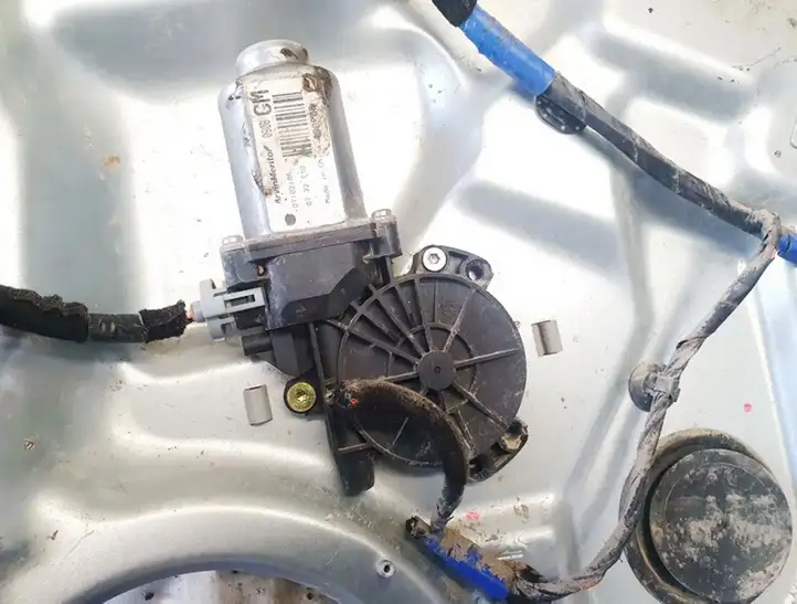 Hyundai Santa Fe (2005 - 2009) 400908 Стеклоподъемник задней двери — фото 1