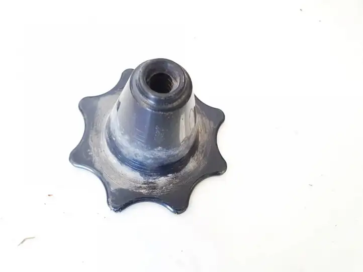Opel Astra G (1998 - 2004) 90126756 Болт крепления запасного колеса — фото 2