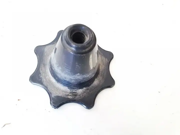 Opel Astra G (1998 - 2004) 90126756 Болт крепления запасного колеса — фото 3