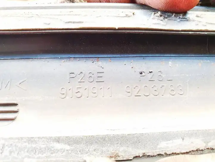 Volvo V70 (2000 - 2004) 9151911 Молдинг передней двери — фото 3