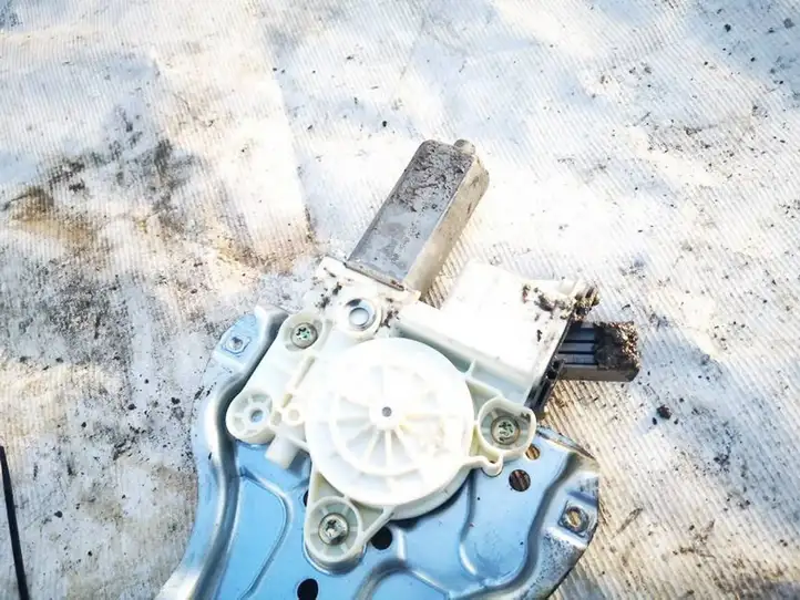 Toyota Avensis T250 (2003 - 2006) 992045100 Стеклоподъемник задней двери — фото 2