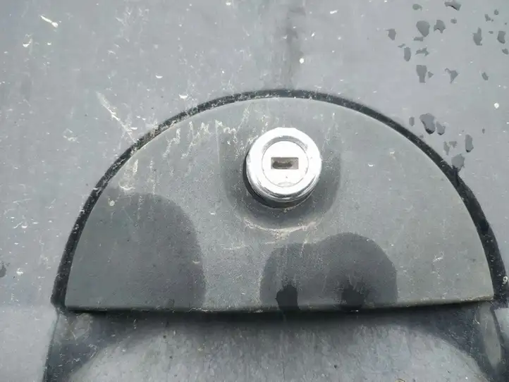 Opel Meriva A (2002 - 2006) Замок крышки багажника — фото 1